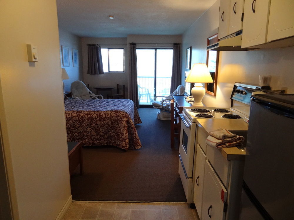 Wessex Inn By The Sea 코위찬베이 외부 사진